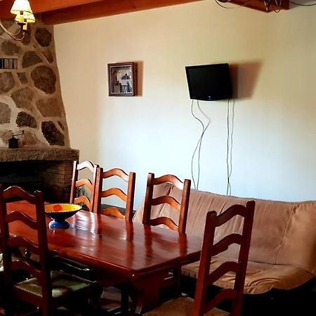 Casa Rural Tio Carlillos Hoyos del Espino Exterior foto