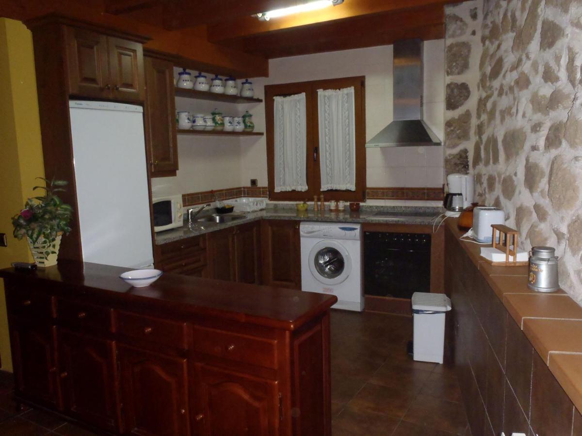 Casa Rural Tio Carlillos Hoyos del Espino Exterior foto
