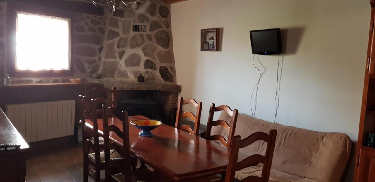 Casa Rural Tio Carlillos Hoyos del Espino Exterior foto